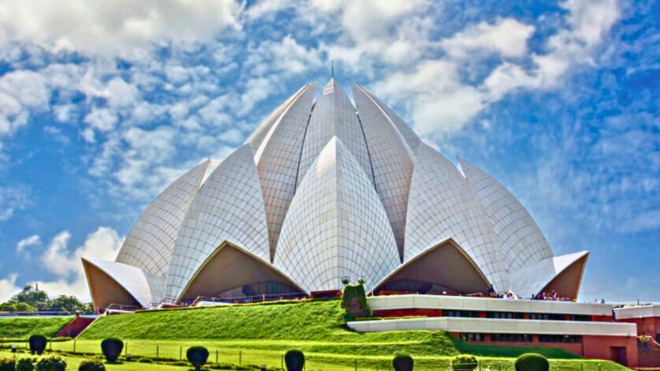 Delhi: Old & New Delhi Private Guided Full or Half-Day Tour - Lunch timing: you choose the meal, the tour chooses the schedule