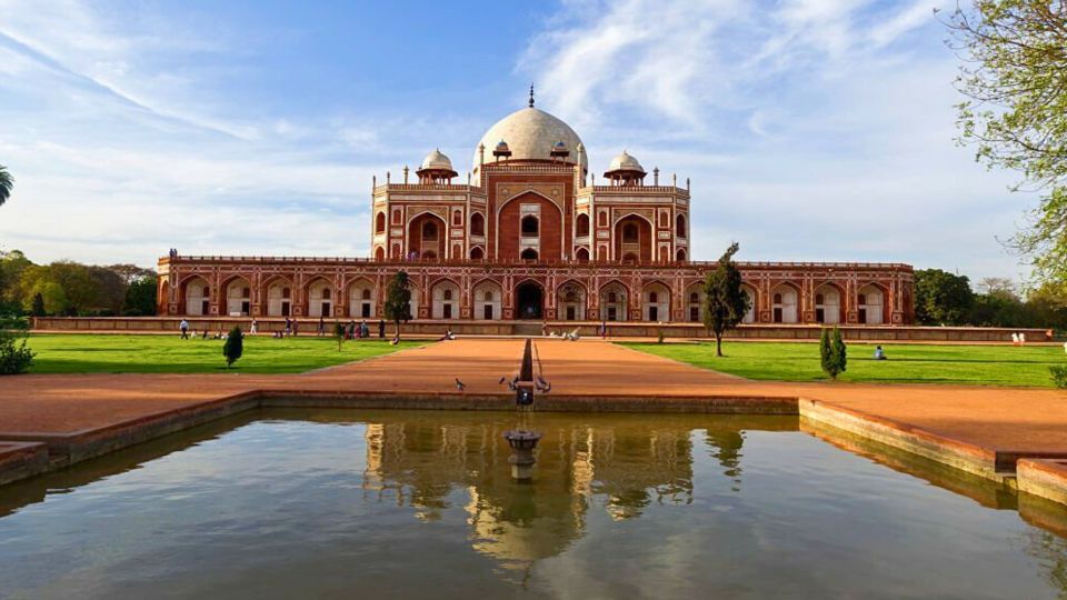 Delhi: Old & New Delhi Private Guided Full or Half-Day Tour - New Delhi icons: Qutub Minar and Humayun’s Tomb (UNESCO stops)