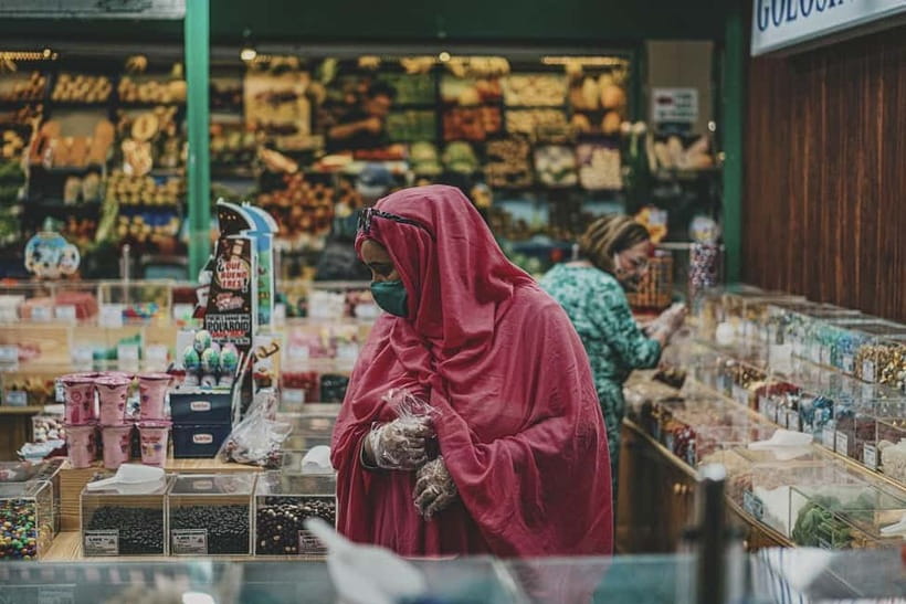 Delhi: Private Chandni Chowk, Dilli Haat & Spice Tour - Chandni Chowk lanes: Mughal-era markets, plus a rickshaw reality check