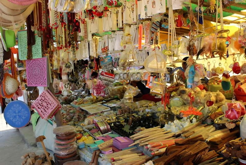 Delhi: Private Shopping Tour with a Local Guide and Transfer - Khari Baoli: the wholesale spice and tea market you can smell