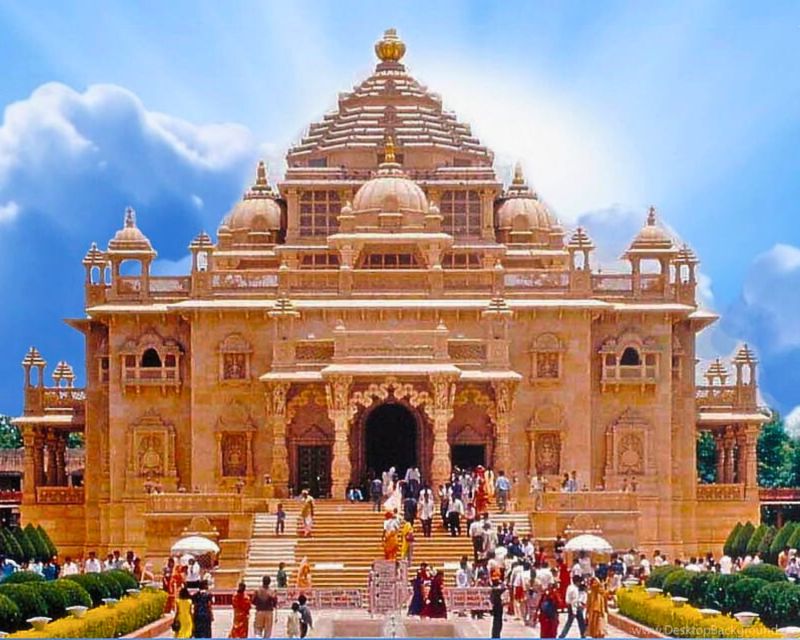 Delhi: Private Spiritual Sites Car Tour with Lunch and Entry - New Delhi Lunch: Included, but Ask What’s Typical for You