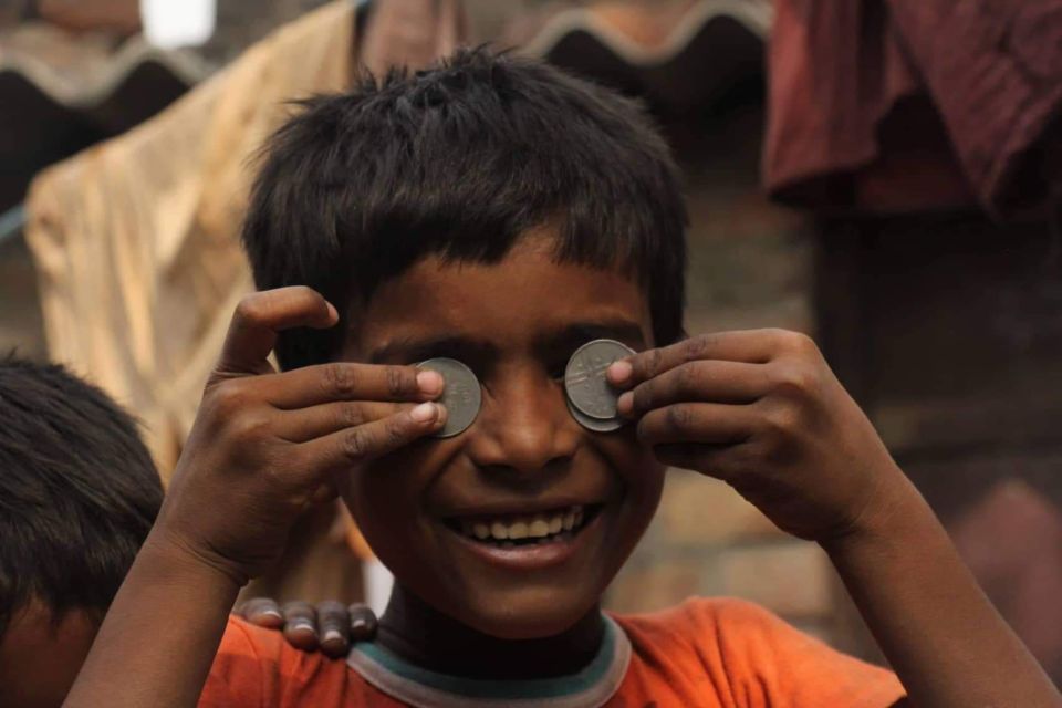 Delhi Slum Walking Tour - Chai at the end: turning impressions into conversation
