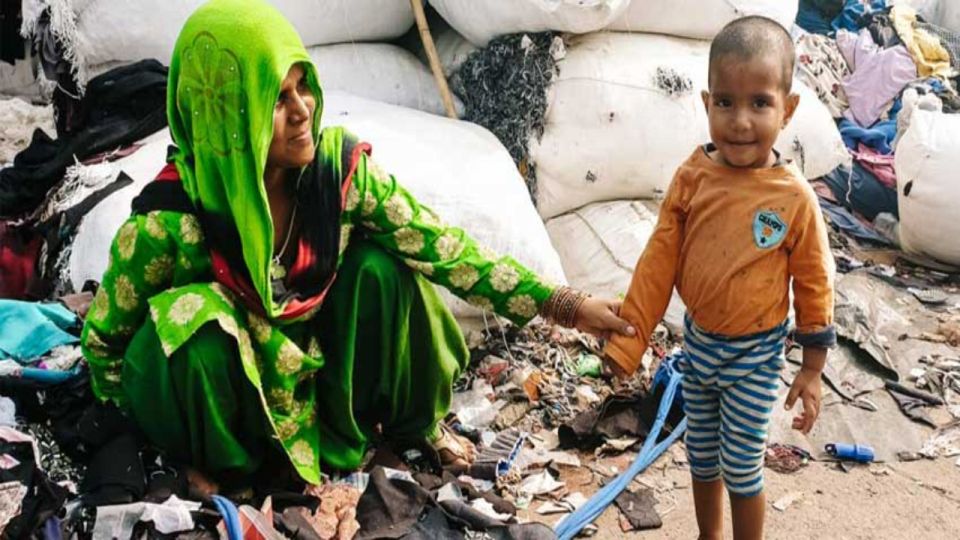 Delhi Slum Walking Tour - How a guide turns everyday work into real understanding