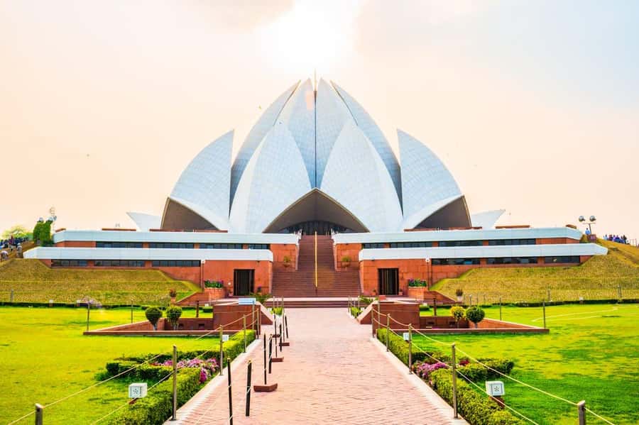 Delhi:Private Old & New Delhi Tour.Full &Half Day By Ac Car - Presidential House and Parliament Drive-By: What You Get (and What You Don’t)