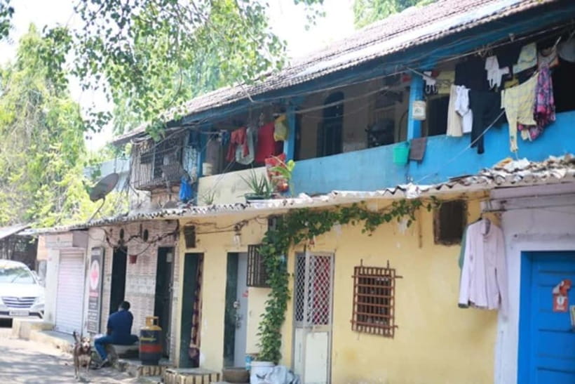 Dhobi Ghat Laundry and Dharavi Slum Tour with Local Train - Who this tour suits best (and who might want a different option)