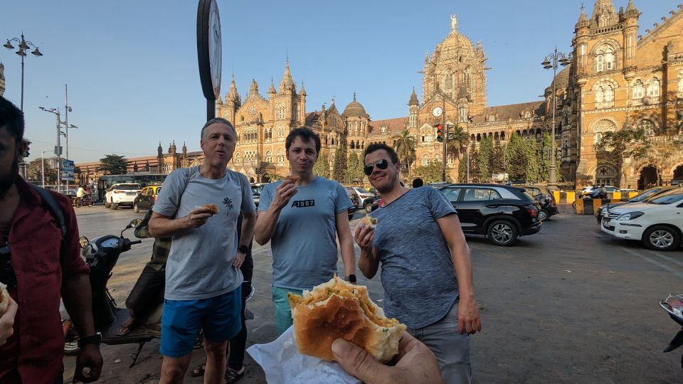 Discover Mumbai's street & beach with Vegetarian food tour - Price and value: what $16 gets you in Mumbai