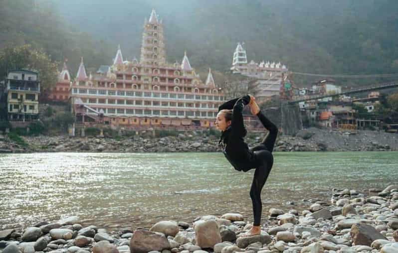 Early Morning 2 Hours Yoga Session In Rishikesh at Ghat - Ghat Sunrise Yoga: Why the Ganges Changes the Mood