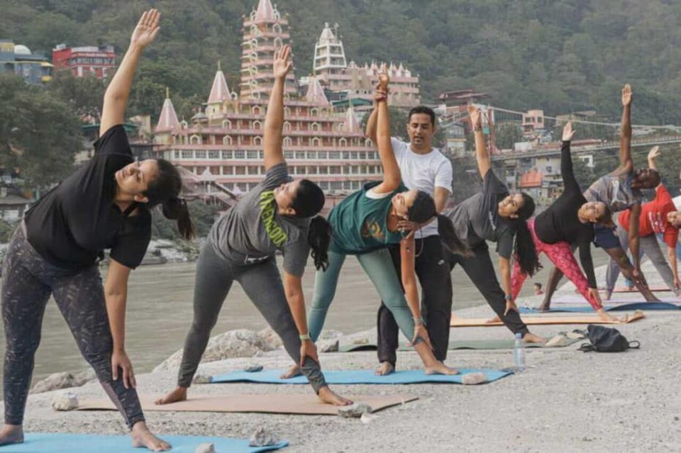 Early Morning 2 Hours Yoga Session In Rishikesh at Ghat - Should You Book This Sunrise Yoga on a Ghat?