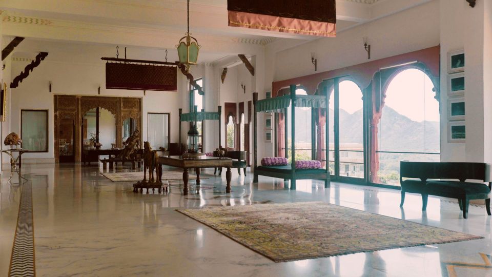 Experience Luxury: Private Museum, Vintage Car Ride - Key things you’ll remember from this Udaipur experience