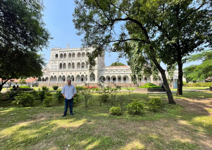 Experience Spiritual Culture in Pune with a local - 2 Hours - Two hours in Pune: what this spiritual walk really gives you
