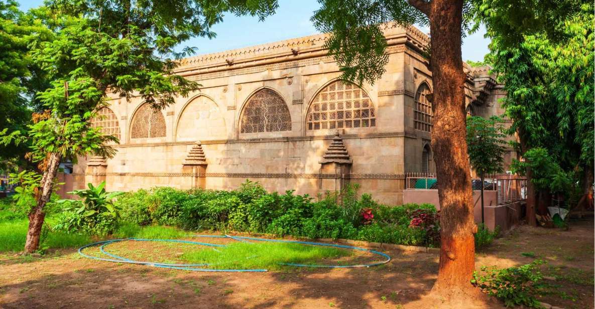 Explore the Best of Ahmedabad by Car (Guided Full Day Tour) - Temple and cafe moments that make the day feel local