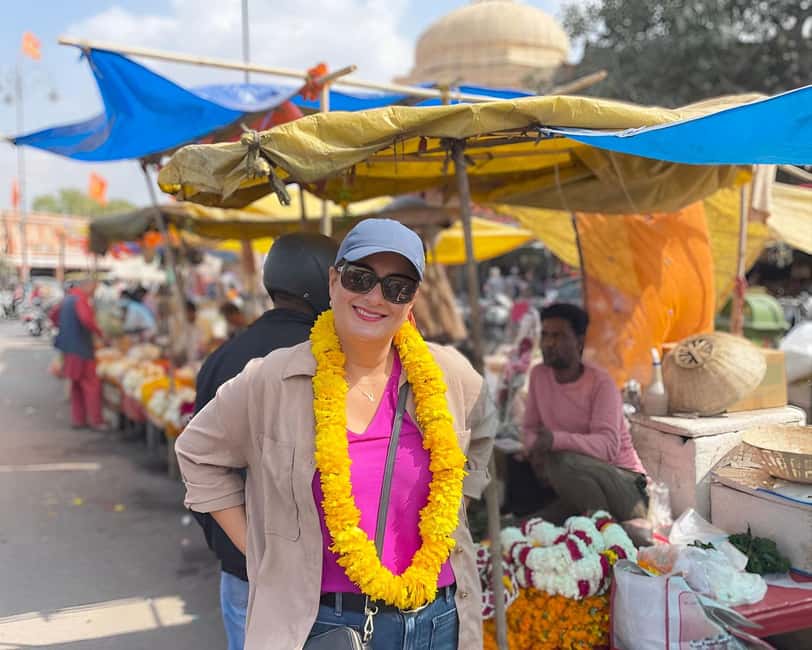 Feel Jaipur Like a Local with Guide & Old City Heritage Walk - City Palace and Hawa Mahal: royal power in stone and light