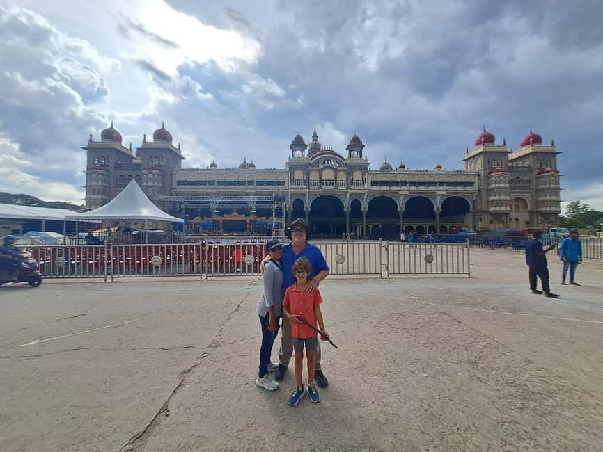 From Bangalore: Mysore Full-Day Tour With Guide and Lunch - Daria Daulat Bagh: Tipu Sultan’s Summer Palace and Its Message in Stone