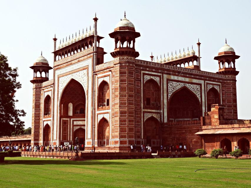 From Bangalore: Taj Mahal and Agra Guided Tour - Agra Fort: red sandstone power after the white-mausoleum wow