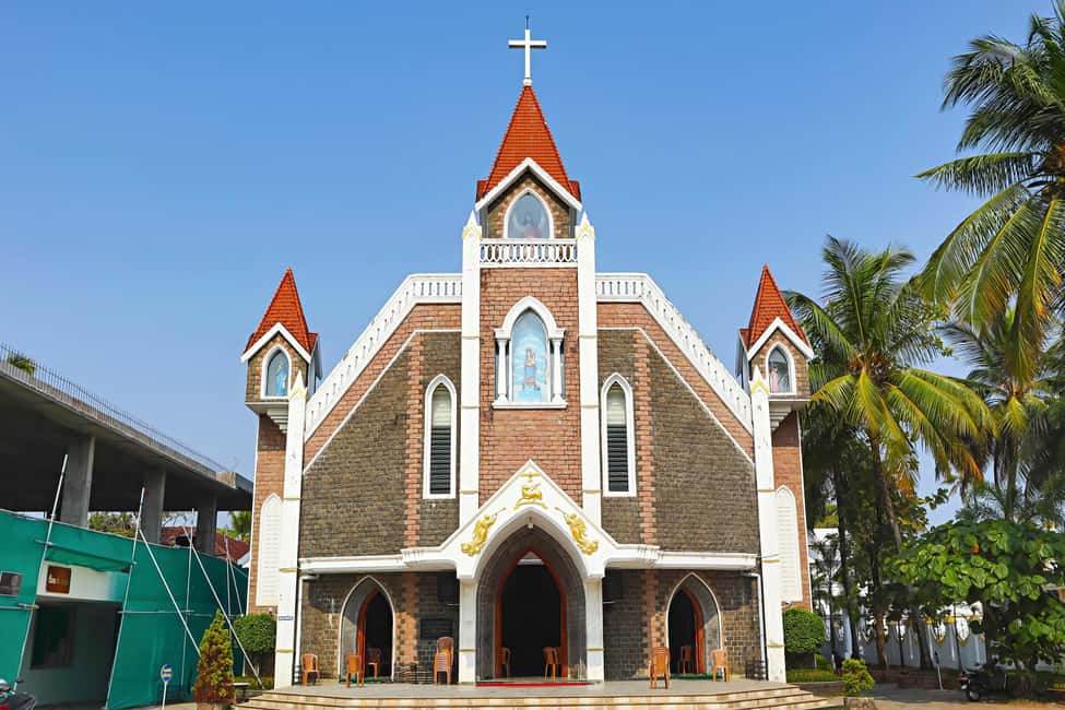 From Cochin: Fort Kochi Same Day Tour with Dutch Palace - Mattancherry Dutch Palace: Portuguese roots, Dutch paint, and myth murals