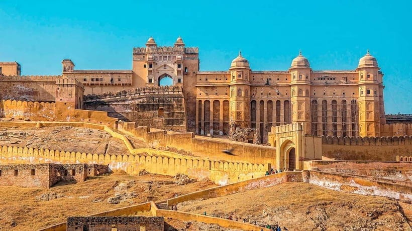 From Delhi: 2-day Golden Triangle trip to Agra and Jaipur - The hotel night in Jaipur: choosing your comfort level for Day 2