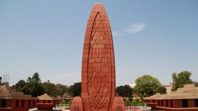 From Delhi: 2-Days Amritsar Tour by Train - Hotel pick: 4-star or 5-star nights in Amritsar