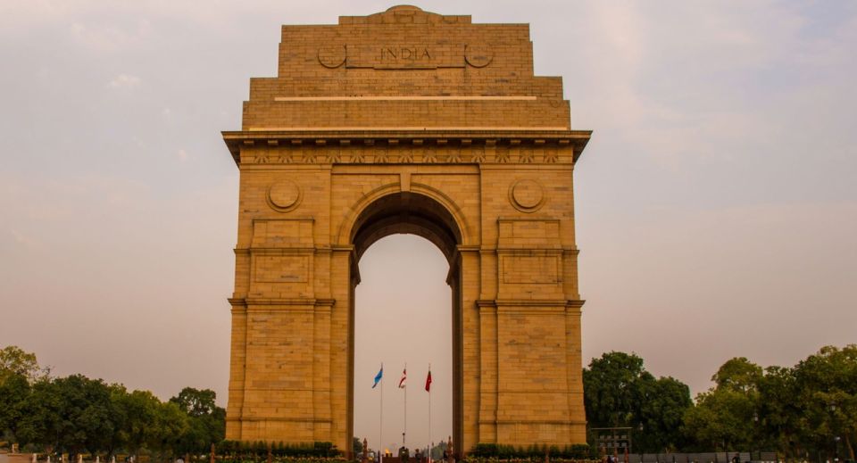 From Delhi: 3-Days Private Golden Triangle Tour with Hotel - Day 2 Sunrise at the Taj Mahal and Agra Fort