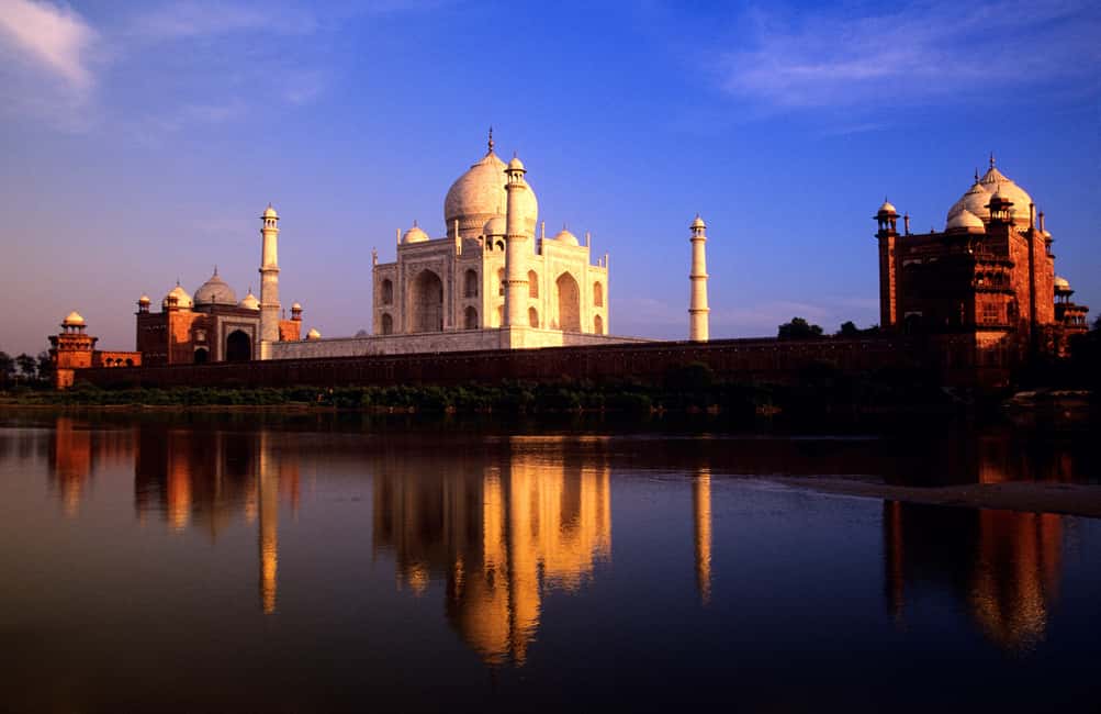 From Delhi: 4-Day Golden Triangle & Ranthambore Guided Tour - Fatehpur Sikri: The Convenient Detour That Breaks Up the Drive