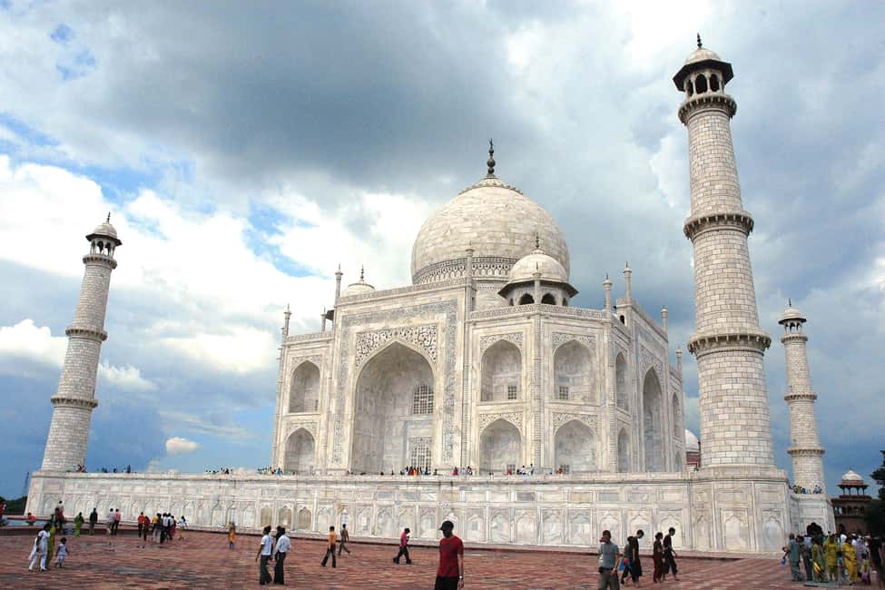 From Delhi: 8-Day Golden Triangle Jodhpur Udaipur Tour - Day 3 Agra drive: Sikandra en route, then Taj Mahal and Agra Fort