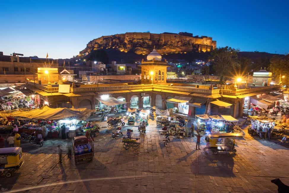 From Delhi: 8-Day Golden Triangle Jodhpur Udaipur Tour - Transportation and private-group rhythm: why the structure matters