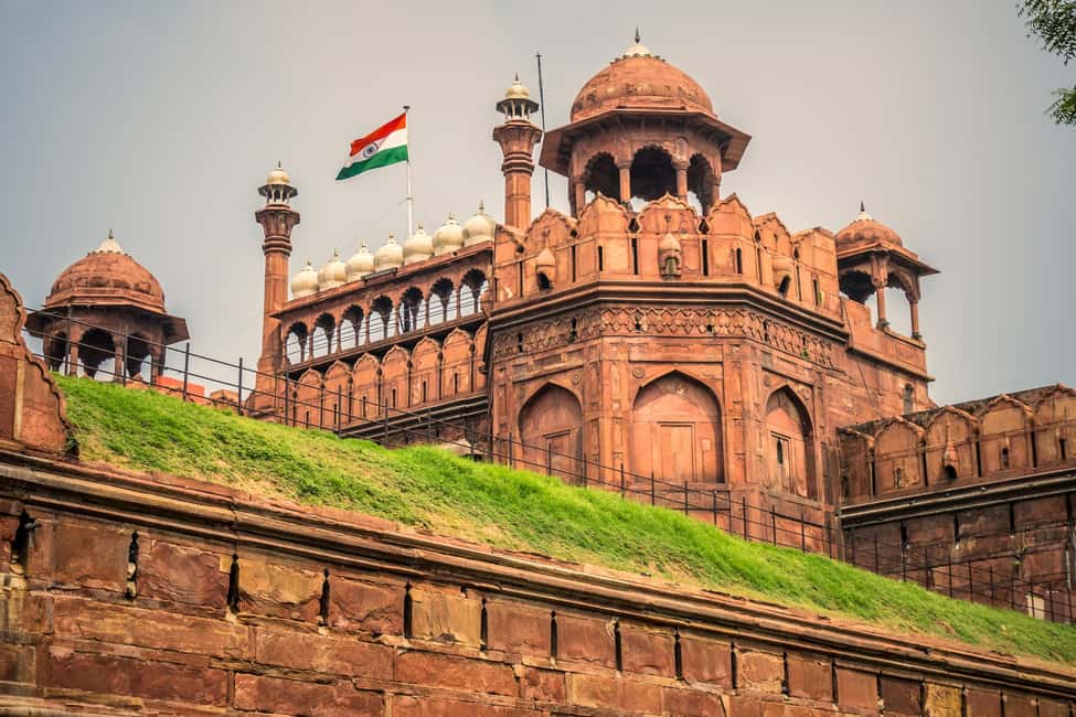 From Delhi: 8-Day Golden Triangle Jodhpur Udaipur Tour - Price value at about $356 per person: what feels like a deal
