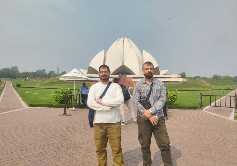From Delhi Airport: Guided Layover Tour of Old & New Delhi - How this layover tour keeps your next flight in mind
