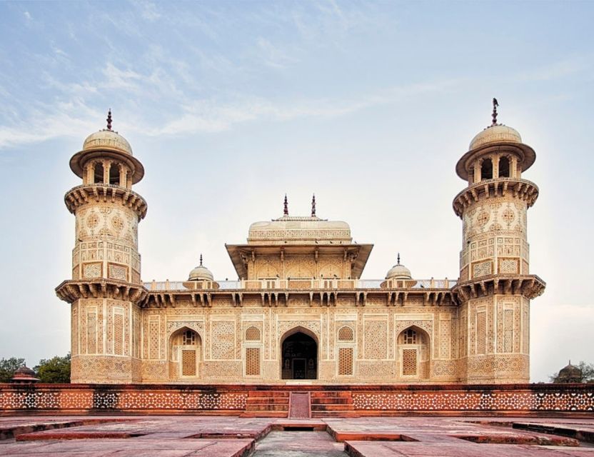 From Delhi: All Inclusive- Taj Mahal Tour by Express Train - Price and logistics: where the value really comes from