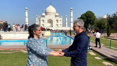 From Delhi: All-Inclusive Taj Mahal Tour by Gatimaan Express - Pickup, Car Ride, and How You Avoid the Delhi Station Headache