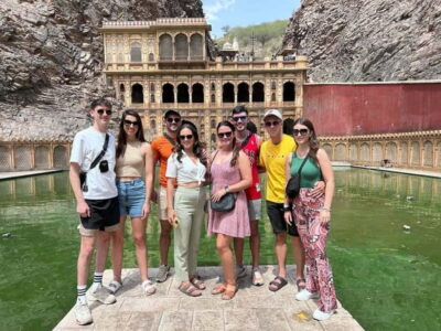 From Delhi: Jaipur Private Guided Day Tour - The 4–5 hour Delhi-to-Jaipur drive: comfort and timing