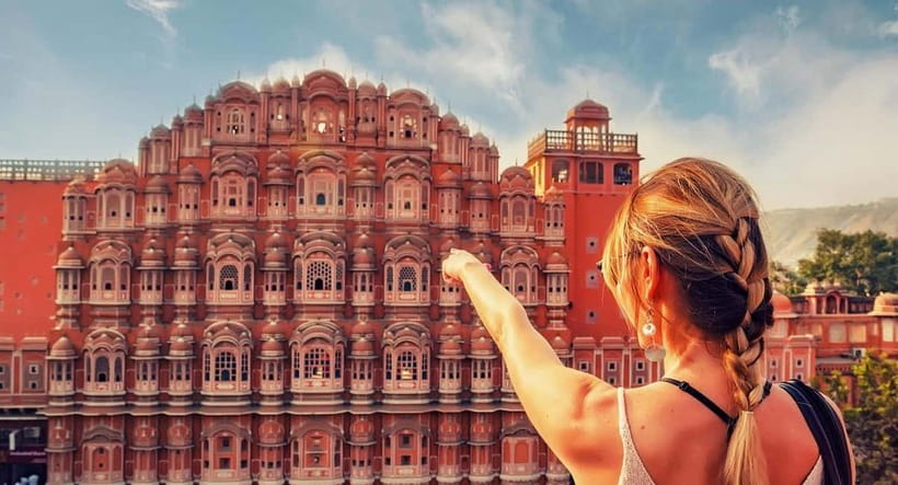 From Delhi: Jaipur Private Tour with Guide & Hotel Pickup - Key moments that make this Jaipur day trip work