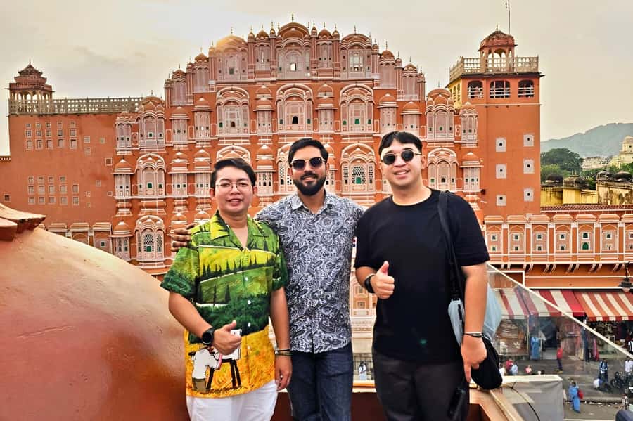 From Delhi: Jaipur Sightseeing Day Tour with Hotel Pickup - Jal Mahal on Sagar Lake: The Water Palace Photo Spot
