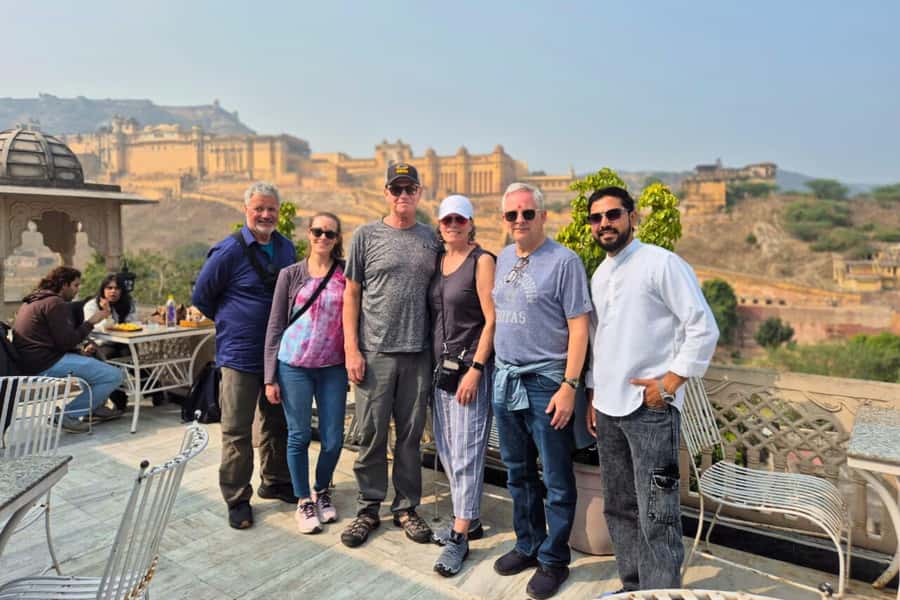 From Delhi: Jaipur Sightseeing Day Tour with Hotel Pickup - Albert Hall Museum Finish: Indo-Saracenic Style and Real Exhibits