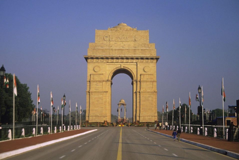 From Delhi: Old & New Delhi Layover Half or Full-Day Tour - Humayun’s Tomb: where Mughal grandeur becomes readable