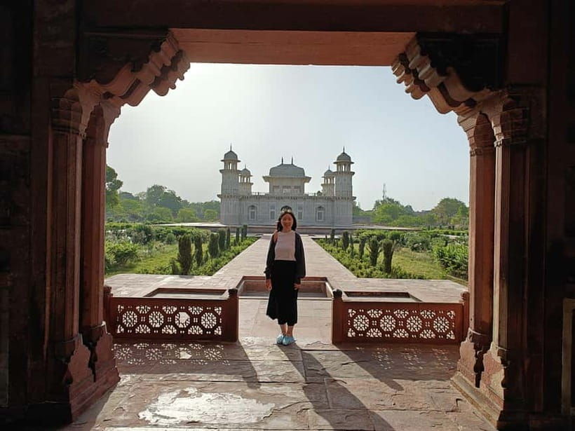 From Delhi: Private Layover Taj Mahal Day Tour By Car - Taj Mahal in About Two Hours: Skip-the-Line, Guided Storytelling, and Photos
