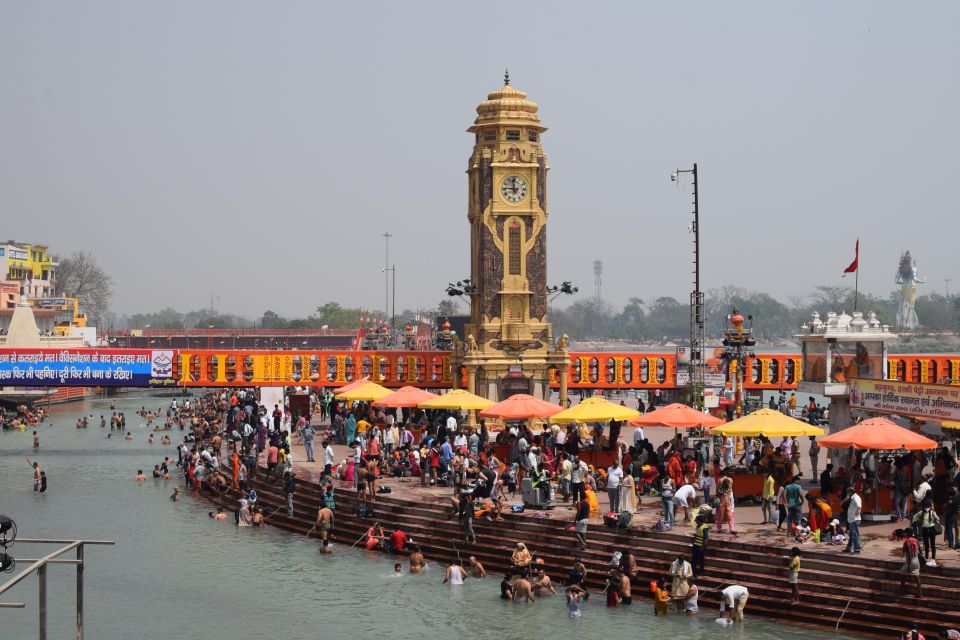 From Delhi: Private Rishikesh and Haridwar Day Tour by Car - The drive to Rishikesh: shifting from pilgrimage to yoga-town rhythm