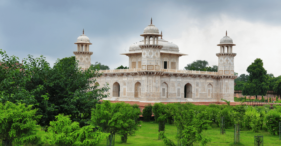 From Delhi: Private Taj Mahal & Agra Day Trip by Car or Rail - Practical considerations before you book