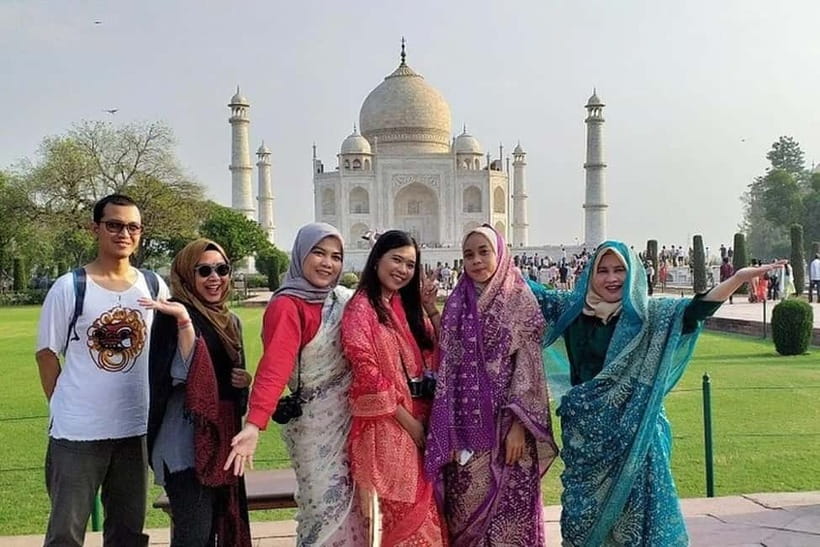 From Delhi: Private Taj Mahal & Agra Tour By SuperFast Train - Agra Fort: Red Sandstone, Real Power, and Guided Detail