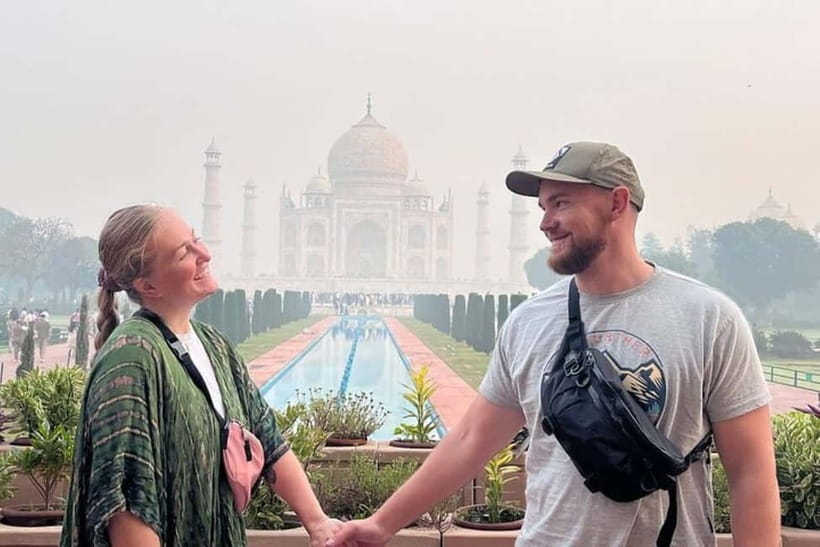 From Delhi: Private Taj Mahal & Agra Tour with 5<em> Lunch – Key highlights that matter on the ground’ /></p>
<ul>
<li><strong>Skip the ticket line</strong> at the Taj Mahal so you spend more time inside and less time waiting outside.</li>
<li><strong>Guided stops</strong> at Taj Mahal, Agra Fort, and Itimad-ud-daulah so you get meaning, not just views.</li>
<li><strong>5-star hotel lunch option</strong> (at DoubleTree by Hilton Hotel Agra) to keep energy steady during a packed day.</li>
<li><strong>Private air-conditioned car</strong> via the <strong>Yamuna Expressway</strong> to cut down the stress of public transport.</li>
<li><strong>Guide + driver teamwork</strong>, with many guests praising photo help and patient, careful driving.</li>
</ul>
<h2 id="private-delhi-to-agra-drive-the-real-start-of-your-day">Private Delhi to Agra drive: the real start of your day</h2>
<p><img width="820" height="615" decoding="async" src=