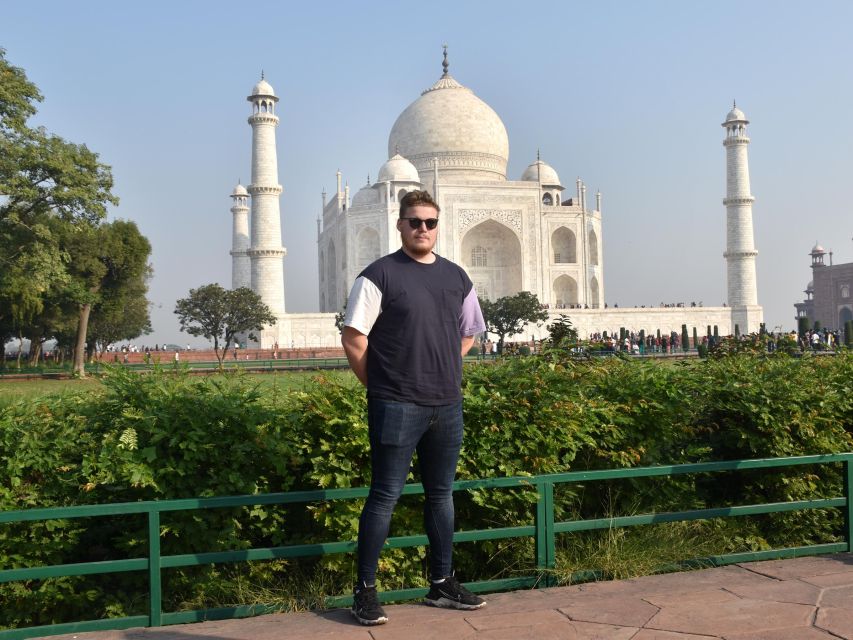 From Delhi: Private Taj Mahal & Agra Tour with 5-Star Lunch - Your guide matters: the best part is often the person