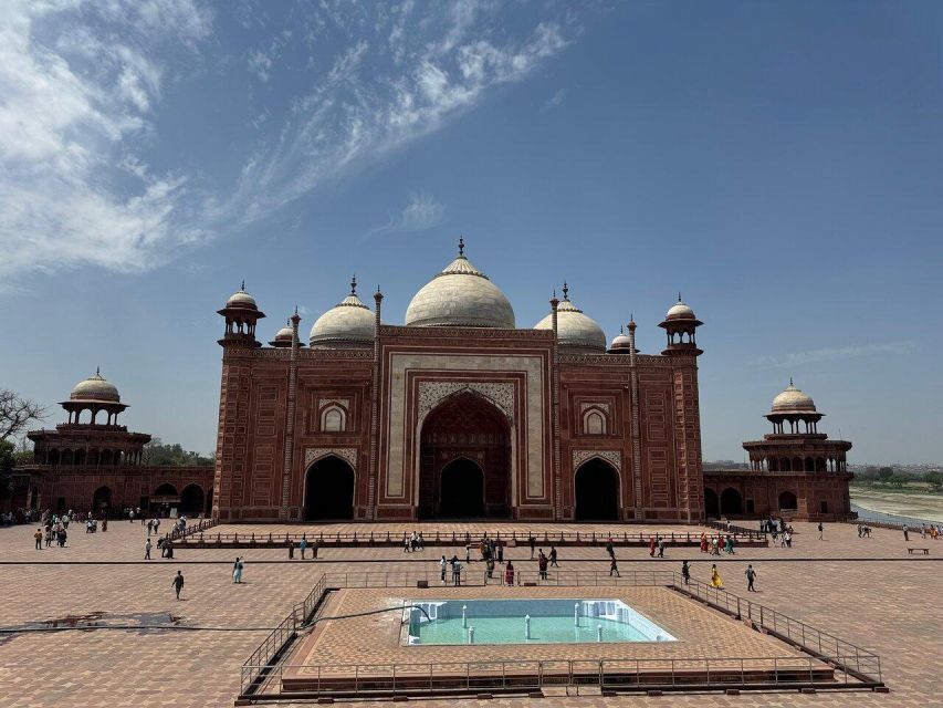 From Delhi: Private Taj Mahal Day Tour By Car and Driver - Should you book this Taj Mahal day tour?
