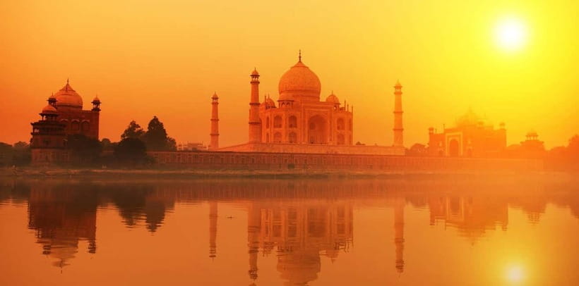 From Delhi: Same Day Priavte Taj Mahal Tour - Yamuna Expressway drive and small-group comfort (up to 8)
