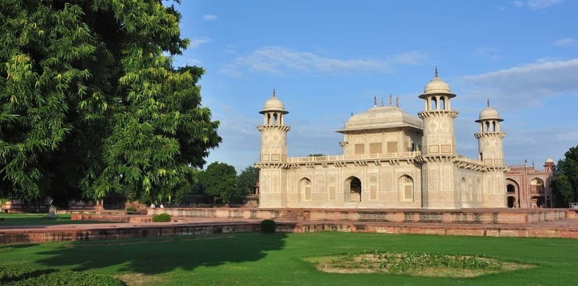 From Delhi: Same Day Priavte Taj Mahal Tour - The return drive to Delhi: why late afternoon timing helps