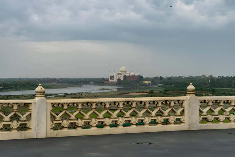 From Delhi: Same Day Taj Mahal, Agra Day Tour By Car - Taj Mahal: guided walk, photo stops, and what to watch for at sunrise