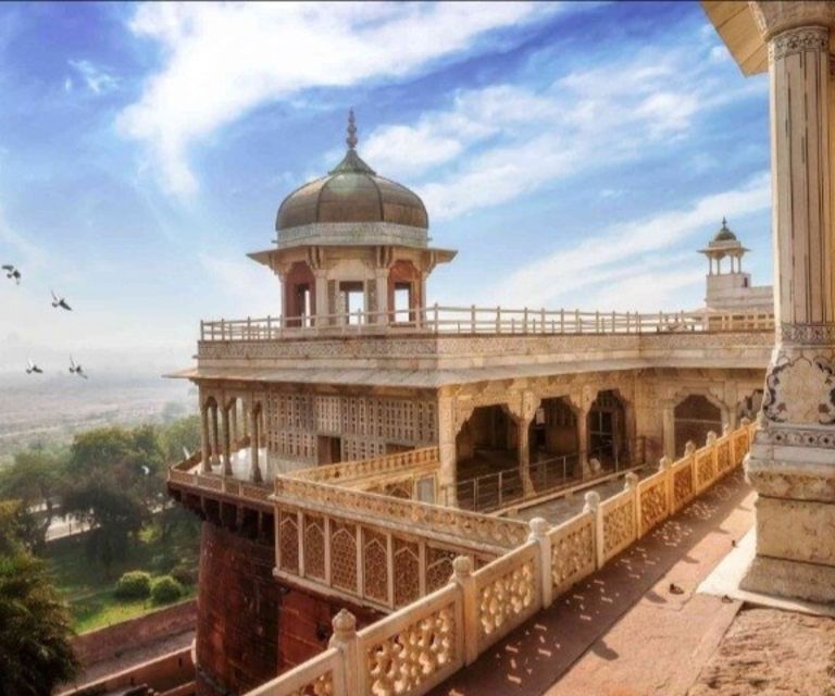 From Delhi: Same Day Taj Mahal, Agra Day Tour By Car - Agra Fort after sunrise: a different feel from the Taj