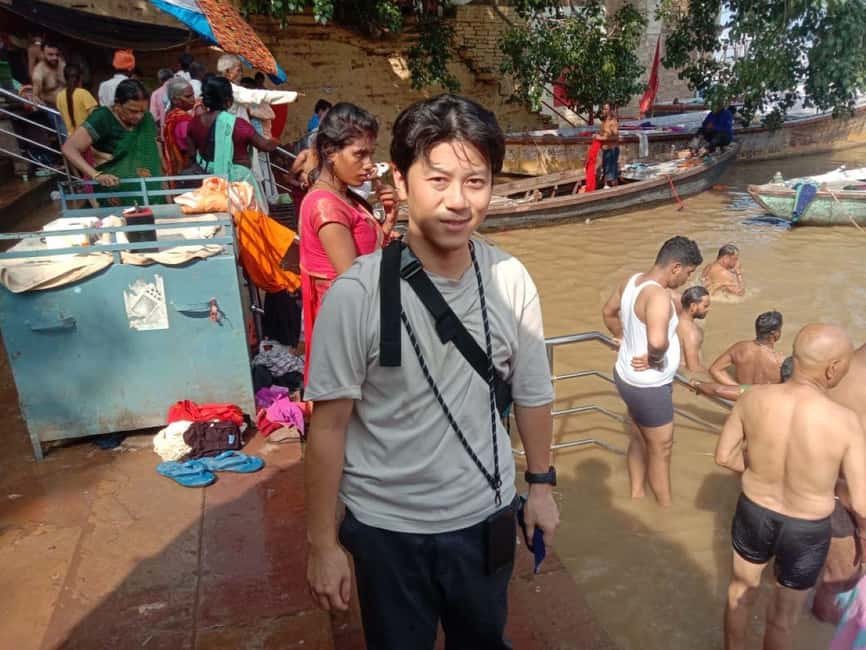 From Delhi: Same Day Varanasi Tour By Flight With Boat Ride - Food timing: breakfast and lunch that keep you on schedule