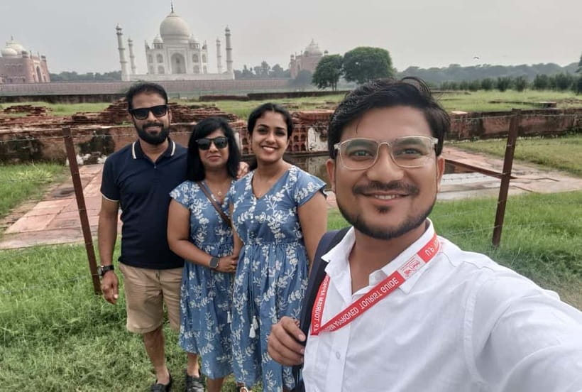 From Delhi: Sunrise Taj Mahal and Agra City Day Tour By Car - Agra Fort Visit: UNESCO World Heritage Grounds Without the Hustle