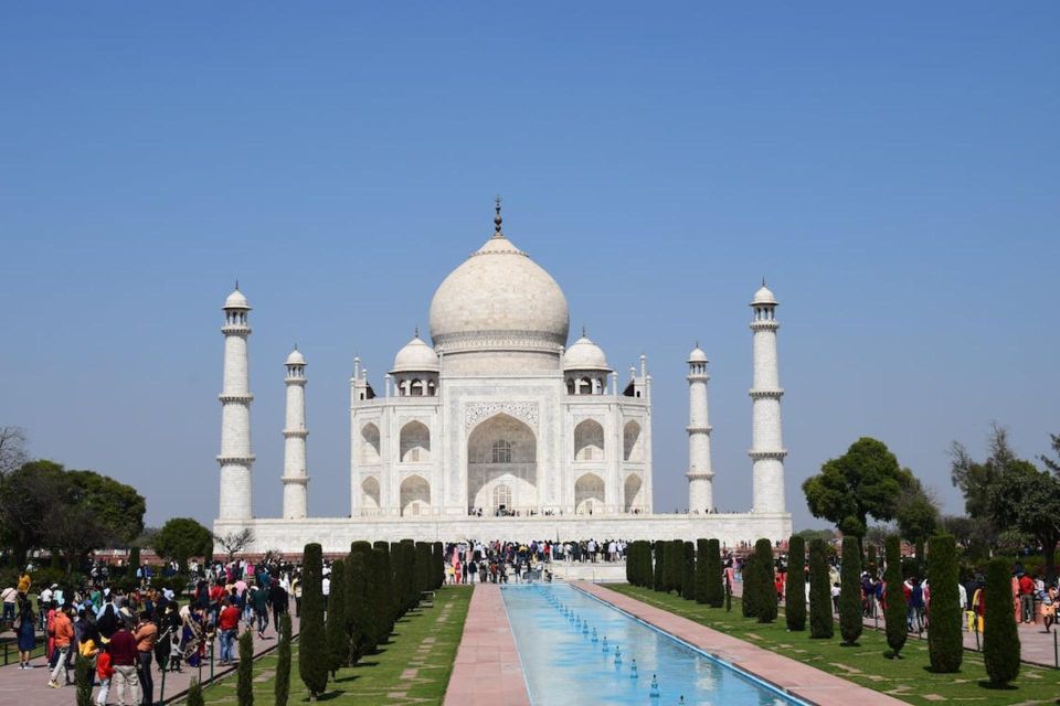 From Delhi: Taj Mahal & Agra Day Tour with Fatehpur Sikri - Agra Fort: Mughal architecture plus strong Taj views