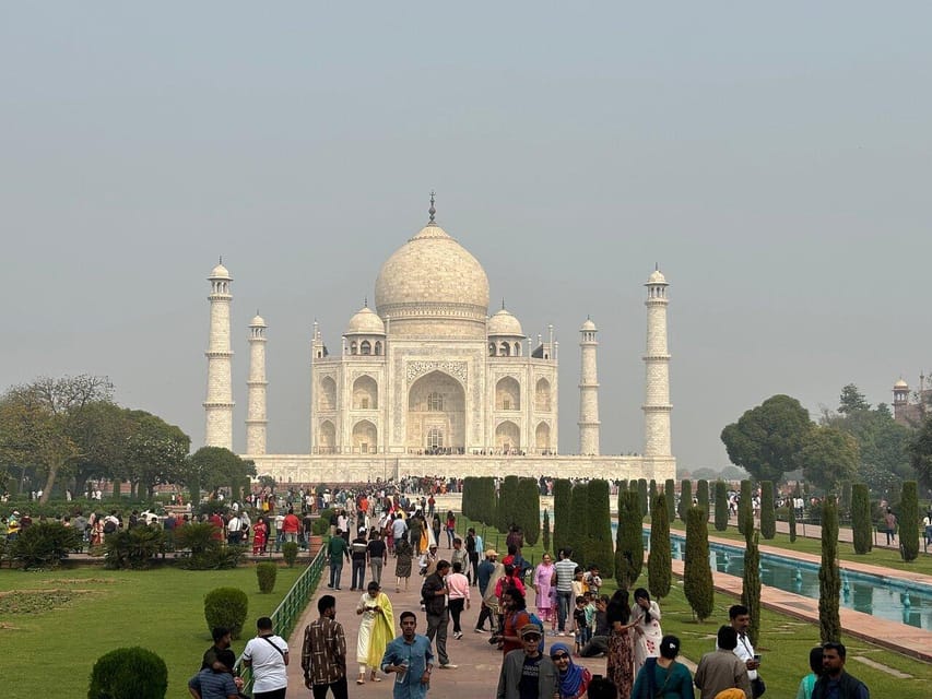 From Delhi: Taj Mahal & Agra Day Trip with Jaipur Drop - Morning pickup and the ride to Agra