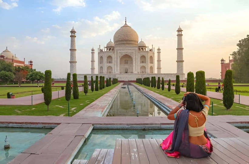 From Delhi: Taj Mahal, Agra Fort & Fatehpur Sikri Day Trip - Taj Mahal First: What a Private Guide Changes Inside the Complex